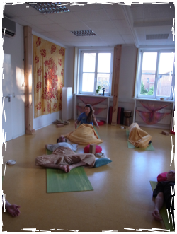 Yoga_2015_03_web